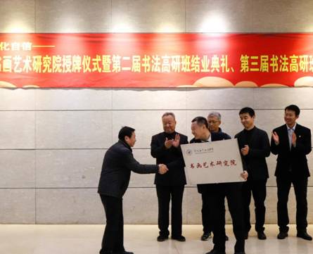 9b52408734e538efa1c3b5a6f5876cb